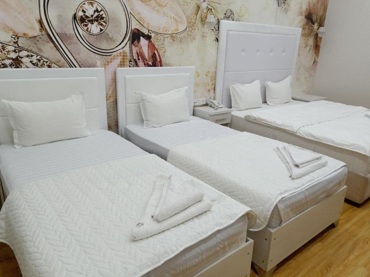 Queens 2 Hotel Ташкент Екстериор снимка