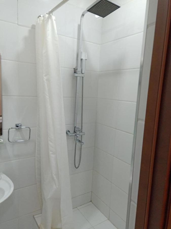 Queens 2 Hotel Ташкент Екстериор снимка